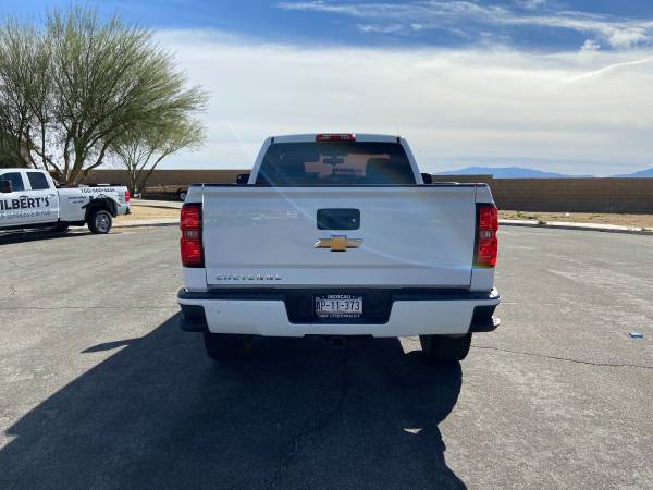 2016 Chevrolet Silverado/Cheyenne for sale in Desert Hot Springs, CA – photo 4