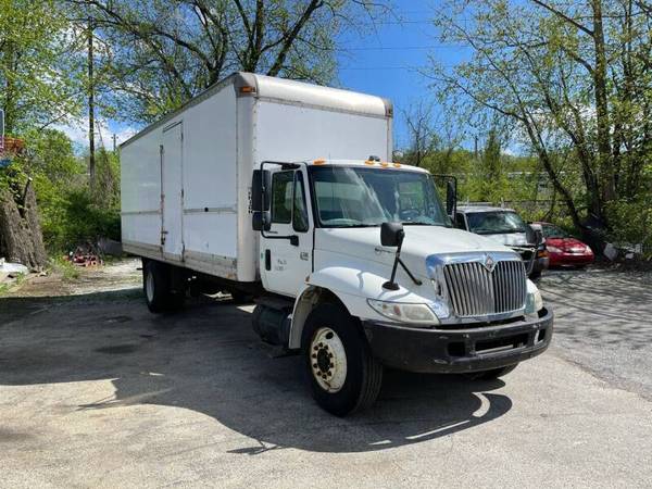 International 4300 DT466 24 Foot Box Truck! - - by for sale in Other, PA – photo 16