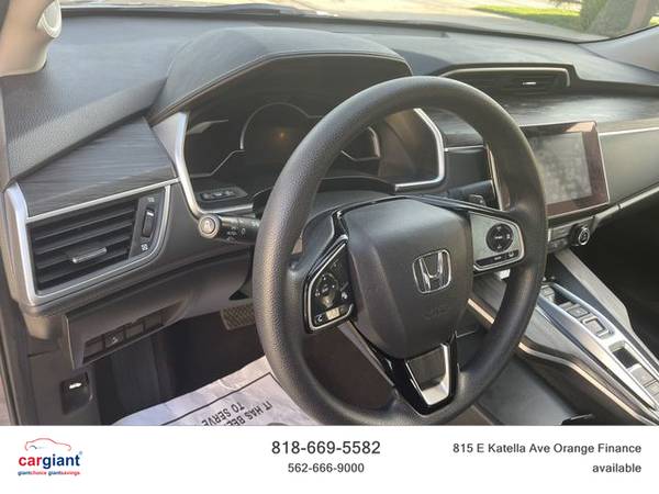 2018 Honda Clarity Plug-in Hybrid PRICE - - by dealer for sale in Orange, CA – photo 8