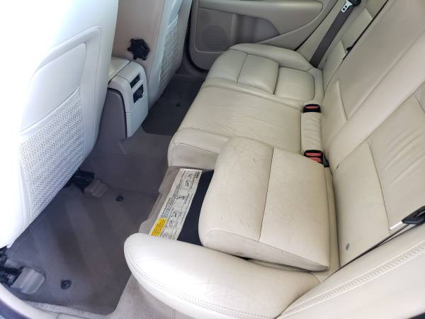 2009 Volvo XC70 AWD htd leather power sunroof safe safe for sale in Forest Lake, MN – photo 7