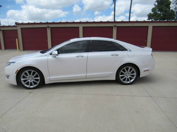 2014 Lincoln MKZ Base AWD V6 4dr Sedan - cars & trucks - by dealer -... for sale in Bloomington, IL – photo 4