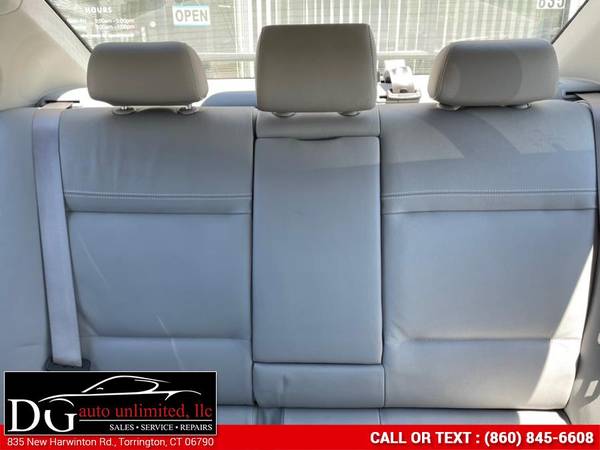 2009 BMW 328XI w/i-Drive and Navigation-fairfield co, CT - cars & for sale in Torrington, NY – photo 24