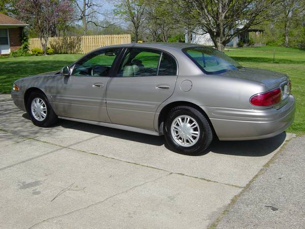 2003 BUICK LESABRE CUSTOM LOW MILES! - - by dealer for sale in Middletown, OH – photo 3