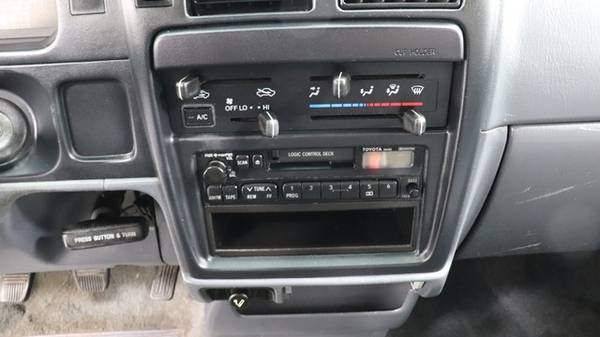 1997 Toyota Tacoma Truck XtraCab Manual Extended Cab for sale in Springfield, OR – photo 16