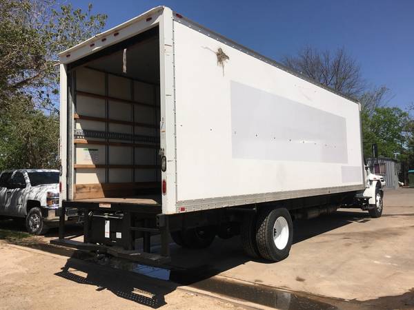 2015 International 4300 26 FT Box Truck LOW MILES 118, 964 MILES for sale in Arlington, TX – photo 6