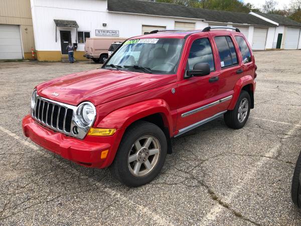 2005 Jeep Liberty 4x4 w 130k - - by dealer - vehicle for sale in Willimantic, CT – photo 2