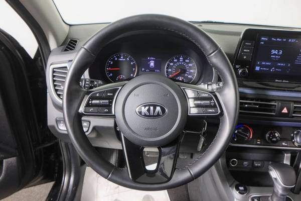 2021 Kia Seltos, Cherry Black - - by dealer - vehicle for sale in Wall, NJ – photo 12
