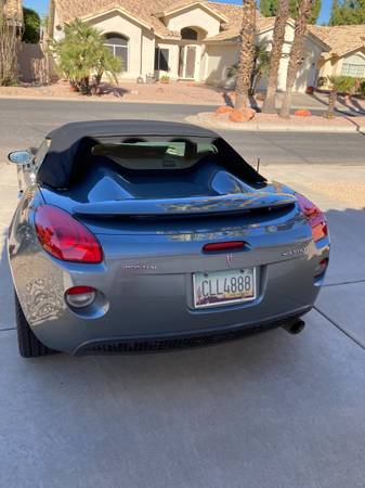2006 Pontiac Solstice Convertible - cars & trucks - by owner -... for sale in Surprise, AZ – photo 2