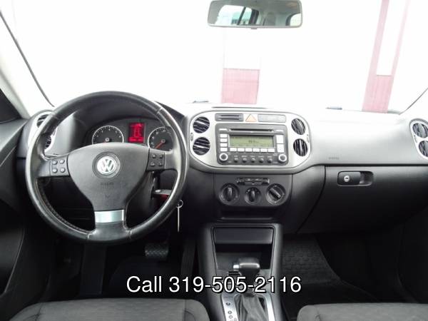 2009 Volkswagen Tiguan AWD - - by dealer - vehicle for sale in Waterloo, IA – photo 22