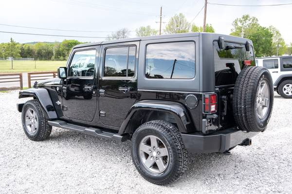 2013 Jeep Wrangler Unlimited Freedom Edition - - by for sale in Fayetteville, AR – photo 10