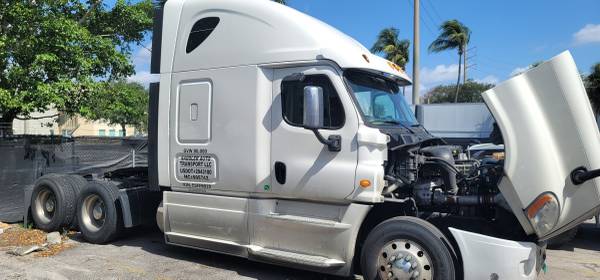 2014 Freightliner Cascadia for sale in Fort Lauderdale, FL – photo 4