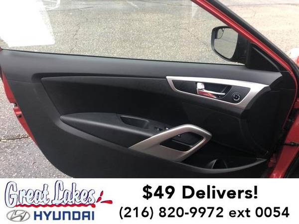 2016 Hyundai Veloster coupe Base for sale in Streetsboro, OH – photo 10
