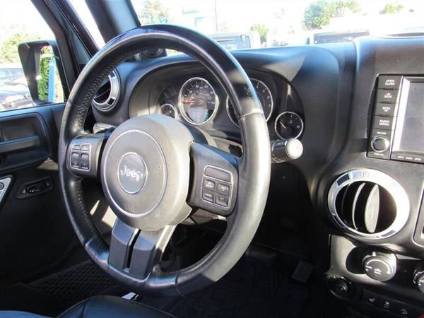 2014 Jeep Wrangler Unlimited Rubicon for sale in Downey, CA – photo 20