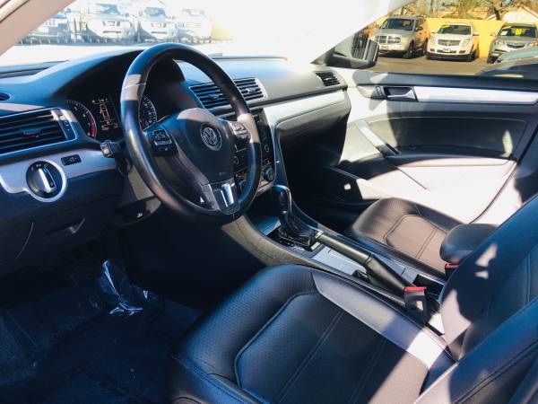 2012 Volkswagen Passat 2 5L SE AT - - by dealer for sale in Englewood, CO – photo 8