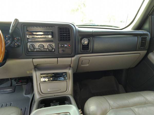 2001 Chevrolet Suburban K2500 HD - 8 1 Liter Vortec for sale in Lake Placid, FL – photo 23