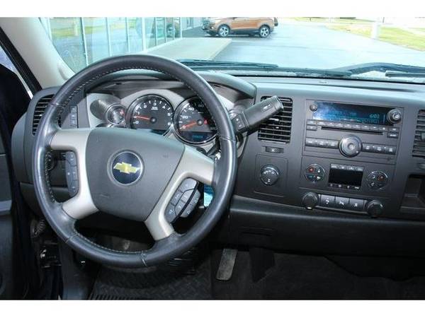 2011 Chevrolet Silverado 1500 truck LT - Chevrolet Imperial Blue for sale in Green Bay, WI – photo 14