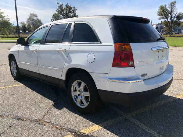 Best Buy! 2006 Chrysler Pacifica! 3rd Row! for sale in Ortonville, MI – photo 3