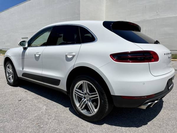 2016 Porsche Macan S-MODEL WHITE/BEIGE LEATHER! VERY CLEAN BEST for sale in Sarasota, FL – photo 18