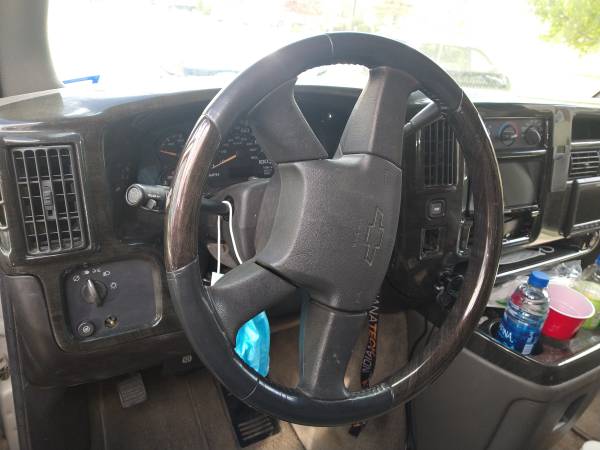 2006 chevy 2500 conversion van for sale in Detroit, MI – photo 16