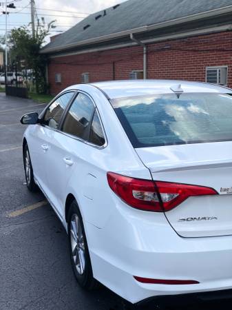 2015 HYUNDAI SONATA - 4 NEW TIRES - PEARL WHITE PAINT - VERY CLEAN -... for sale in Nashville, KY – photo 7