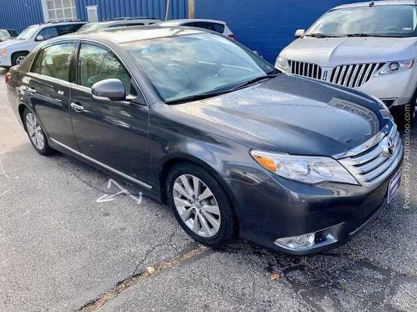 2011 Toyota Avalon Limited One Owner Limited for sale in Manchester, NH – photo 2