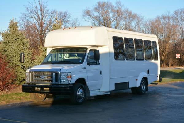 2015 Ford E-450 19 Passenger Shuttle Bus - cars & trucks - by dealer... for sale in Crystal Lake, WI – photo 2