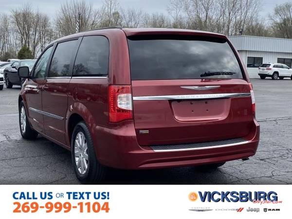 2013 Chrysler Town & Country Touring - - by dealer for sale in Vicksburg, MI – photo 7