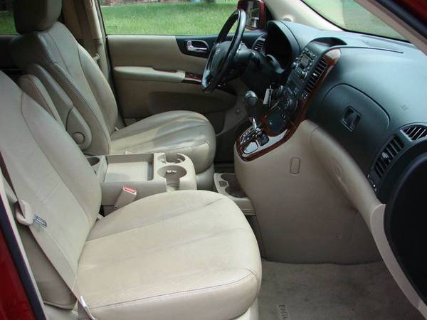 2007 HYUNDAI ENTOURAGE LIMITED for sale in Sevierville, TN – photo 19