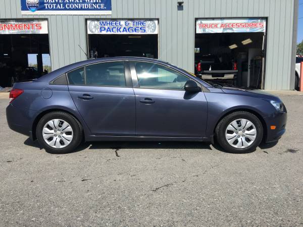 2013 Chevy Malibu LS Automatic New Tires! Many Options! for sale in Bridgeport, NY – photo 8