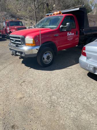 2001 Ford f-450 dump truck for sale in Newington , CT