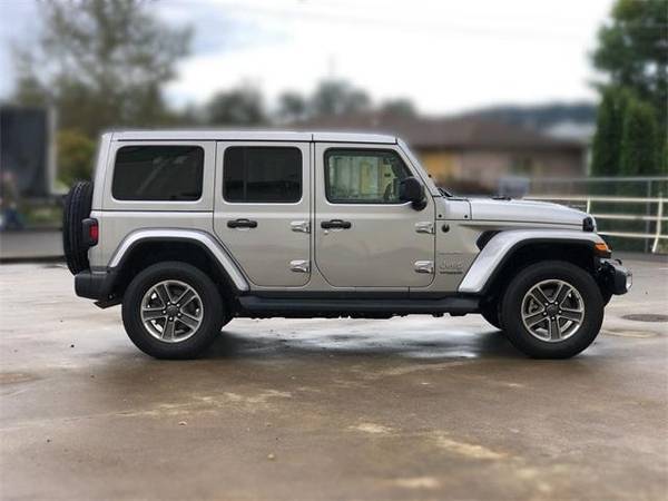 2020 Jeep Wrangler Unlimited Sahara - cars & trucks - by dealer -... for sale in Bellingham, WA – photo 9