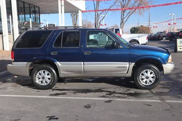2000 GMC Envoy/Jimmy Sport Utility 4D - cars & trucks - by dealer -... for sale in Greeley, CO – photo 2