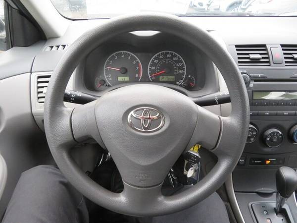 2009 Toyota Corolla 4dr Sdn Auto LE Sedan - cars & trucks - by... for sale in Eugene, OR – photo 21