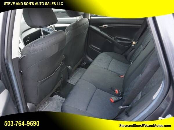 2009 Toyota Matrix Base 4dr Wagon 4A - - by dealer for sale in Happy valley, OR – photo 8