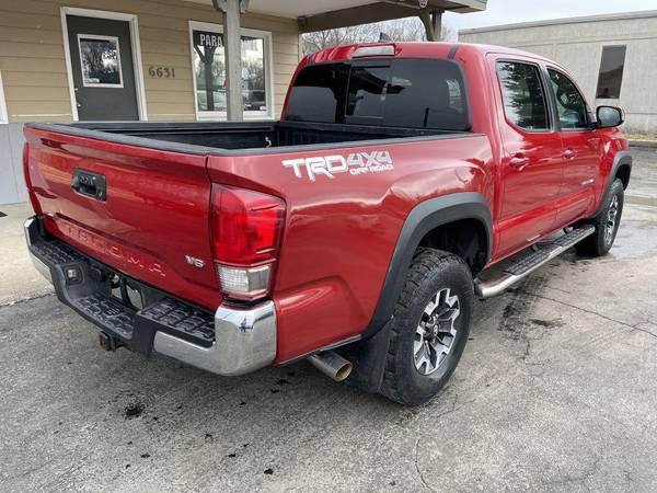 2017 TOYOTA TACOMA DOUBLE CAB - - by dealer - vehicle for sale in Shawnee, MO – photo 3