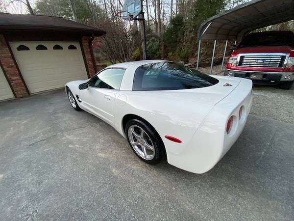 2002 Corvette Coupe Hardtop Speedway White/ Like New/20K Miles -... for sale in Rock Hill, NC – photo 2