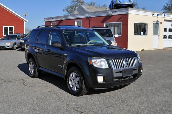 2008 Mercury Mariner All-Wheel-Drive SUV - cars & trucks - by dealer... for sale in Tiverton, MA – photo 3