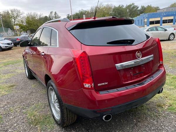 2012 Cadillac SRX Luxury - cars & trucks - by dealer - vehicle... for sale in Junction City, KS – photo 7