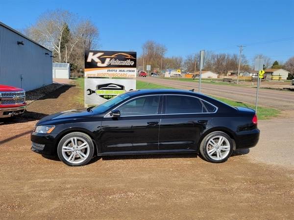 2014 Volkswagen Passat 1 8T Se Sun roof Leather very nice car for sale in Worthing, SD