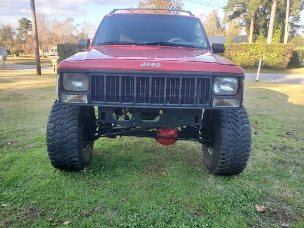 1995 jeep cherokee - cars & trucks - by owner - vehicle automotive... for sale in Tarawa Terrace, NC