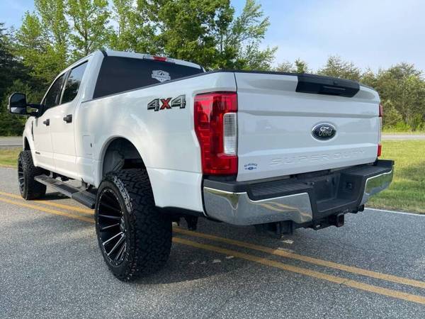 2018 Ford F250 XLT 4x4 Leather 22x12 - - by dealer for sale in Stokesdale, VA – photo 3