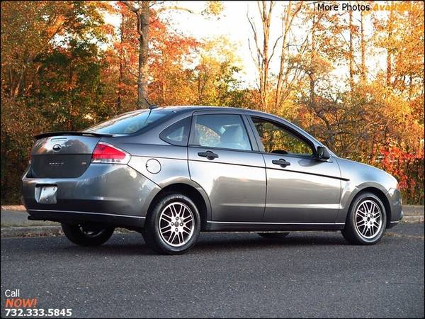 2010 *FORD* *FOCUS* *SE* *SEDAN* *MUST SEE* *fusion* *civic* *cobalt* for sale in East Brunswick, PA – photo 3