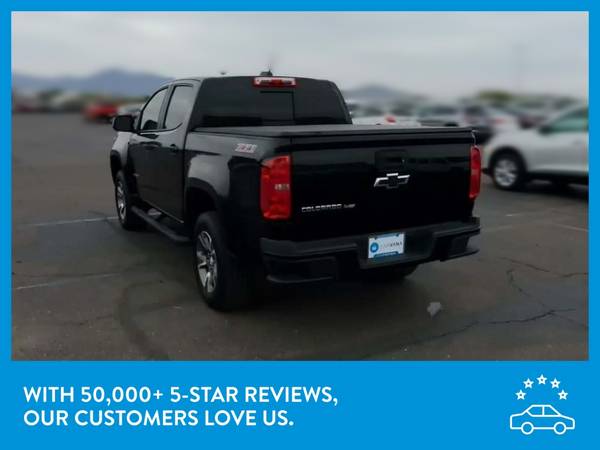 2019 Chevy Chevrolet Colorado Crew Cab Z71 Pickup 4D 6 ft pickup for sale in Chicago, IL – photo 6