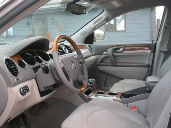 08 Buick Enclave CXL - cars & trucks - by owner - vehicle automotive... for sale in Great Falls, MT – photo 8