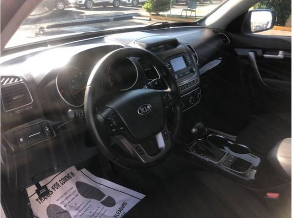 2015 Kia Sorento LX Sport Utility 4D for sale in Fresno, CA – photo 16