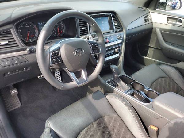 2018 Hyundai Sonata Sport - - by dealer - vehicle for sale in Delray Beach, FL – photo 14