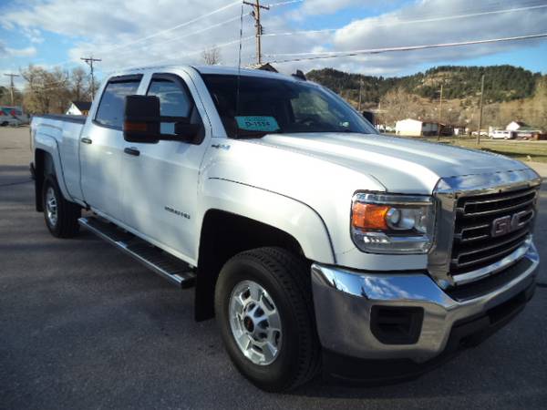 2016 GMC Sierra 2500HD Crew Cab 6.0L V8 4x4, low miles - cars &... for sale in Sturgis, SD – photo 3