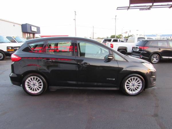 2015 Ford C-Max Hybrid SE - cars & trucks - by dealer - vehicle... for sale in Rockford, IL – photo 10