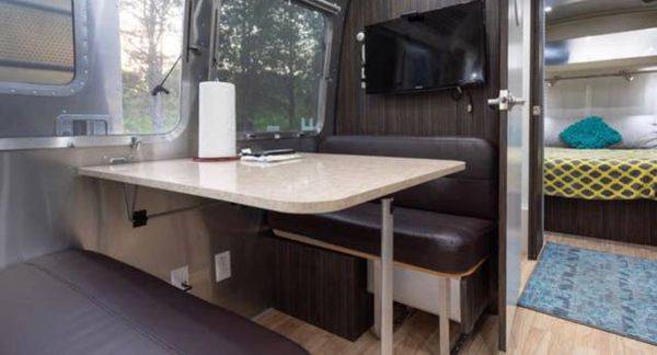 2018 Airstream Tommy Bahama 27FB Relax Edition Financing Available.... for sale in CHANTILLY, District Of Columbia – photo 6
