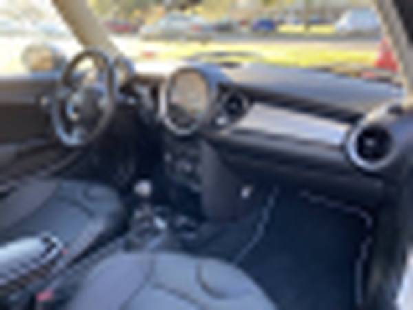 2012 MINI Cooper Base - cars & trucks - by dealer - vehicle... for sale in Yorktown, VA – photo 15